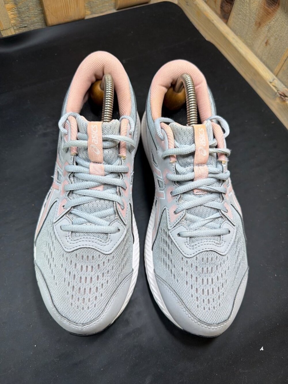 ASICS Gel-Contend 8 Womens 9 Grey Pink Running Shoes Sneakers 1012B320 - Picture 3 of 8